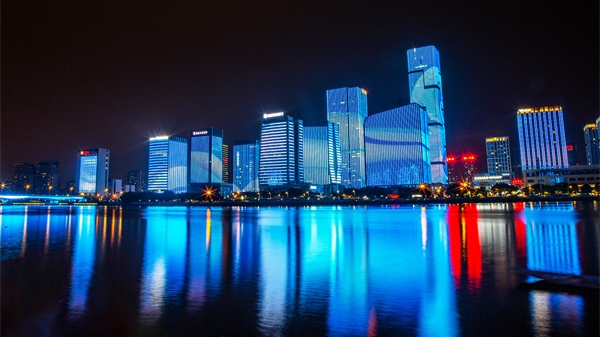 led樓體亮化如何設(shè)計(jì)才能呈現(xiàn)好的視覺(jué)效果？