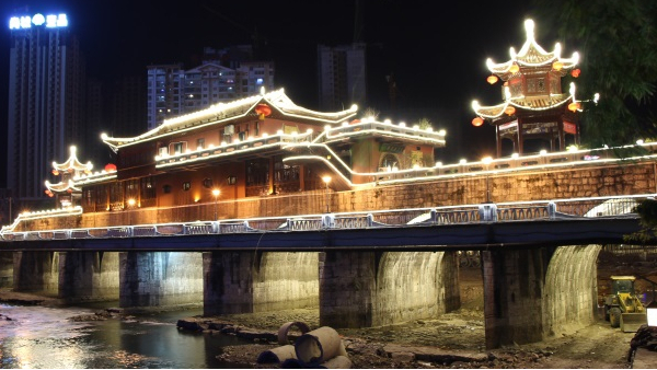 如何讓led戶外亮化工程有更長(zhǎng)的使用壽命？