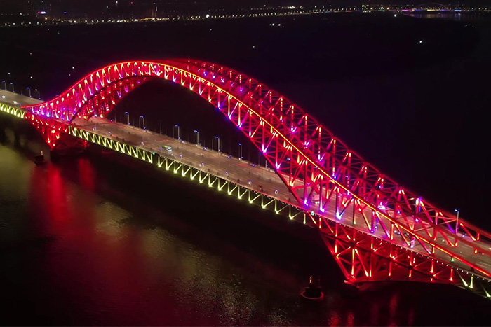 大橋亮化設(shè)計(jì)